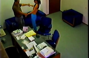 XXX Anita Dark phim han quocxxx và Wanda Curtis ngực trần nói chuyện